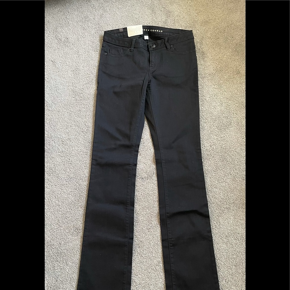 Lauren Conrad Slim Jeans size 4 Black